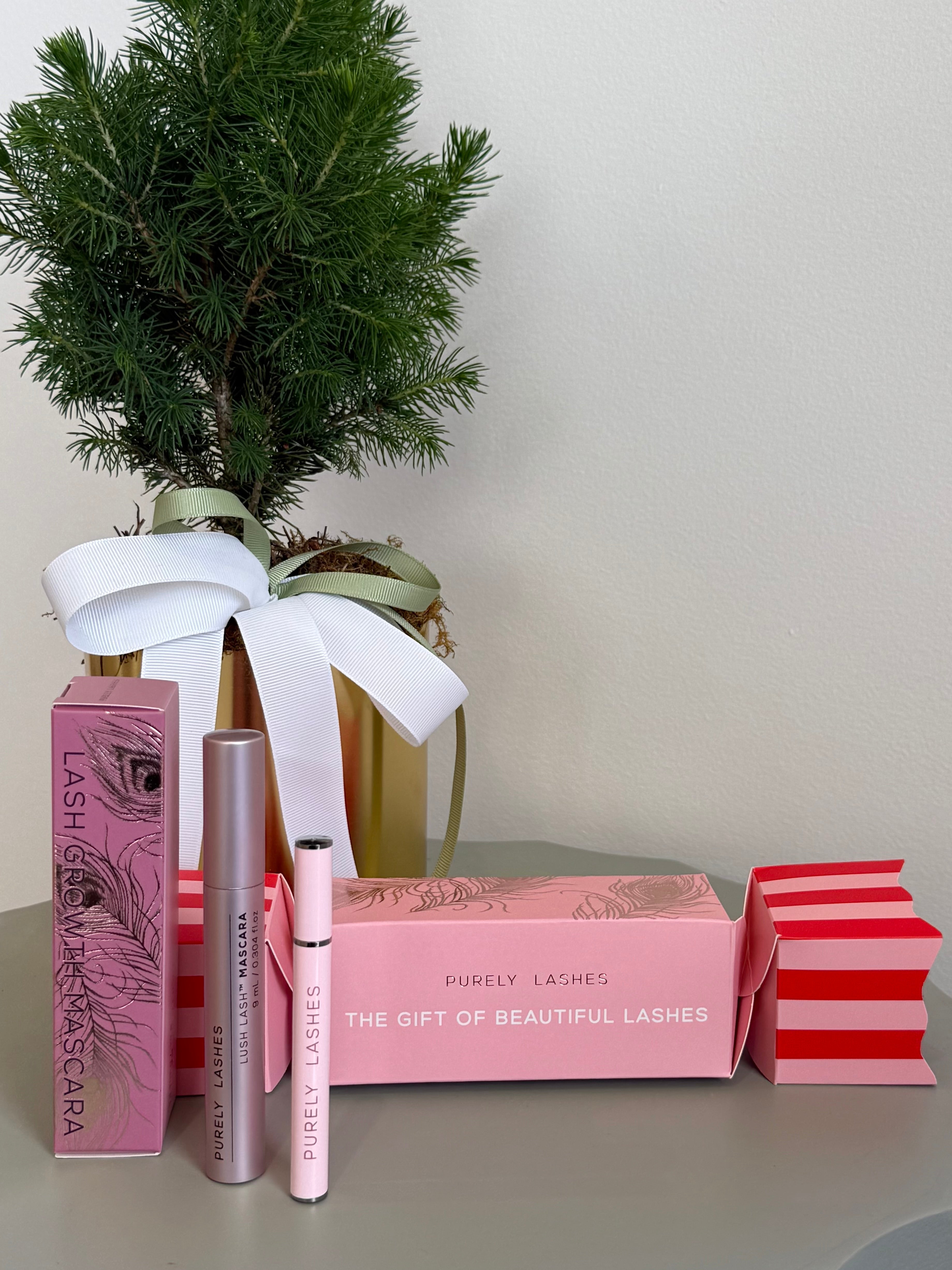 ✨Pre Order✨ 6 Christmas Bonbons 🎄 Includes a Lush Lash Growth Mascara & Free Travel Lash Brush