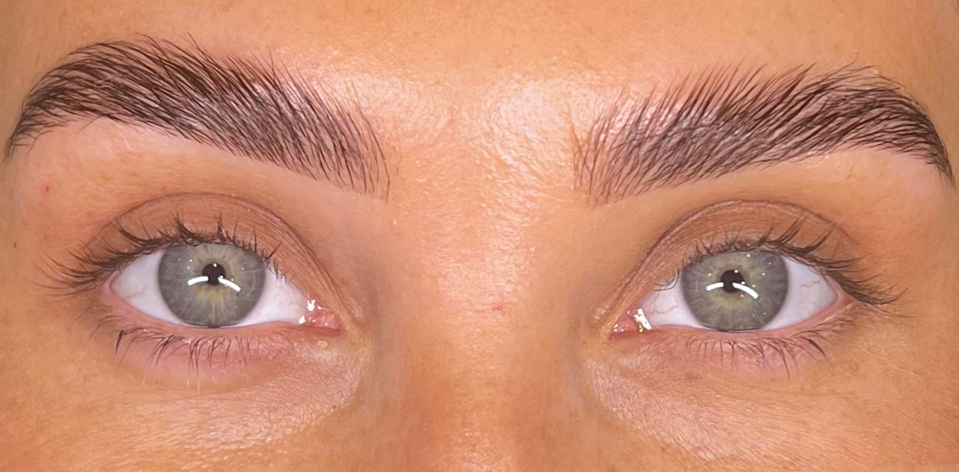 Eyelashes before using Purely Lashes Eye Lash Growth Serum